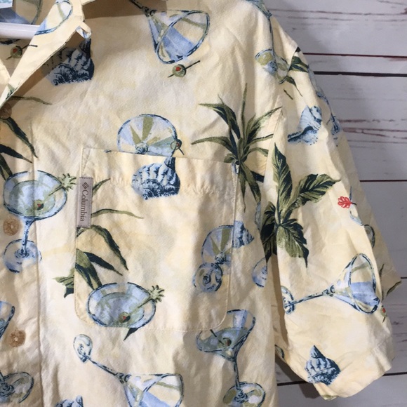 Columbia Other - Columbia martini button down shirt